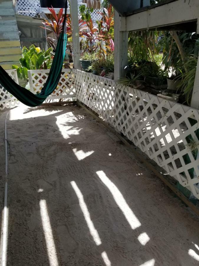 Chapito'S Apartment 2 Caye Caulker Exterior foto